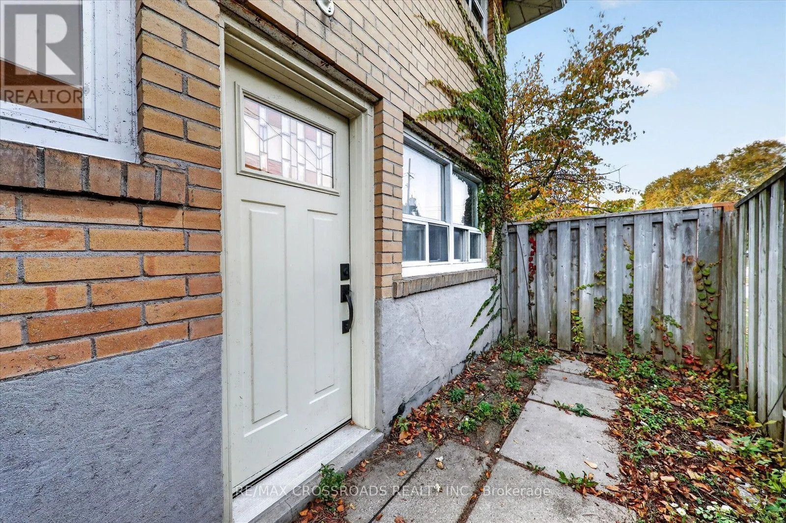 75 FORDOVER DRIVE