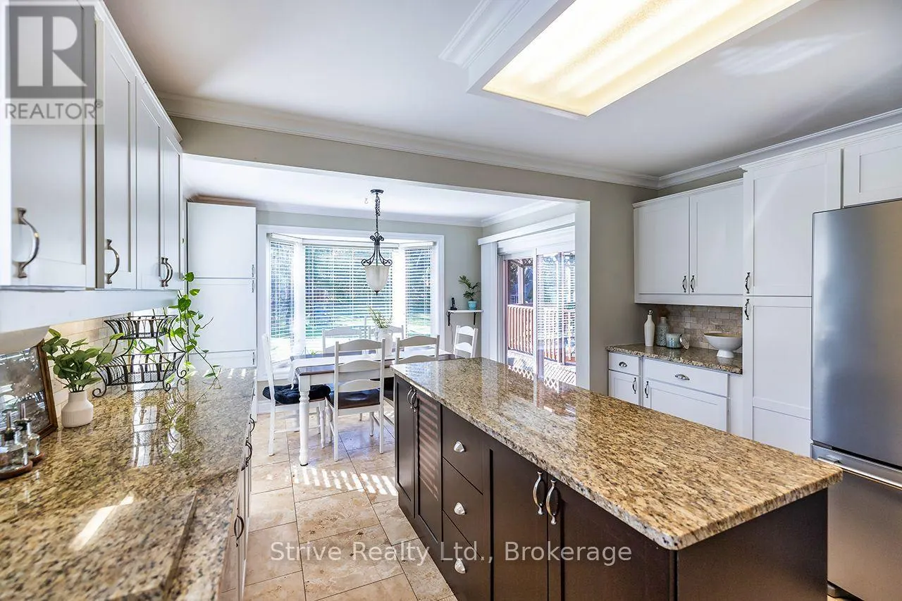 14 CHRISTIE CRESCENT