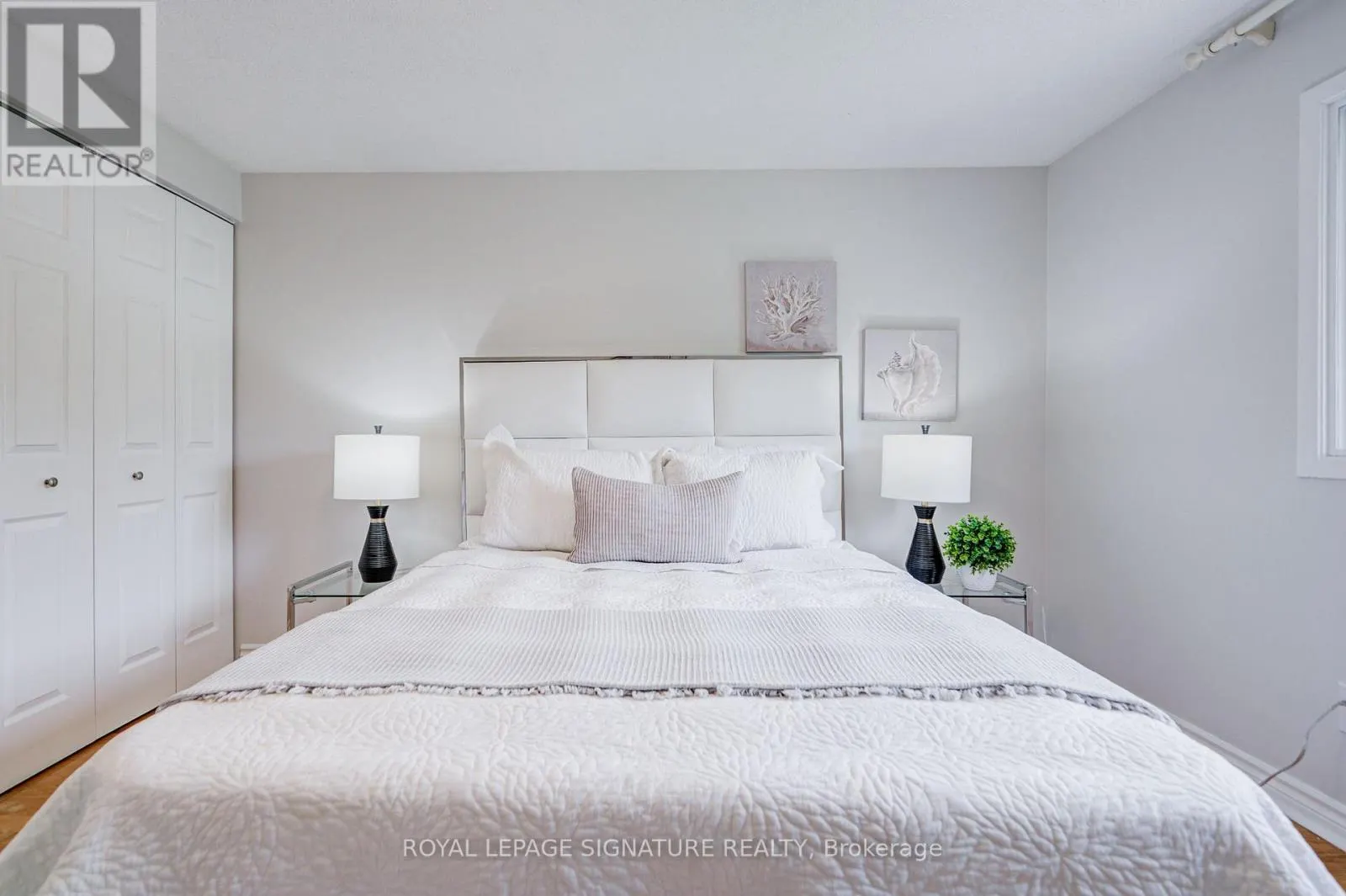 1132 CEDARCROFT CRESCENT