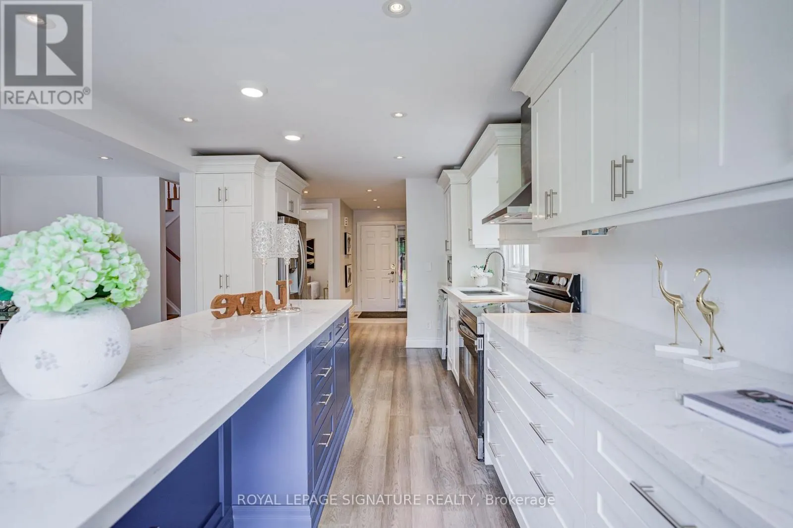 1132 CEDARCROFT CRESCENT