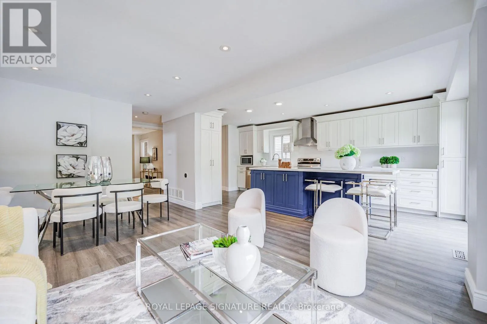 1132 CEDARCROFT CRESCENT