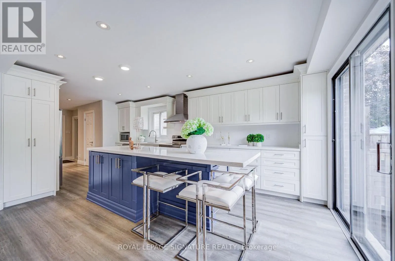 1132 CEDARCROFT CRESCENT