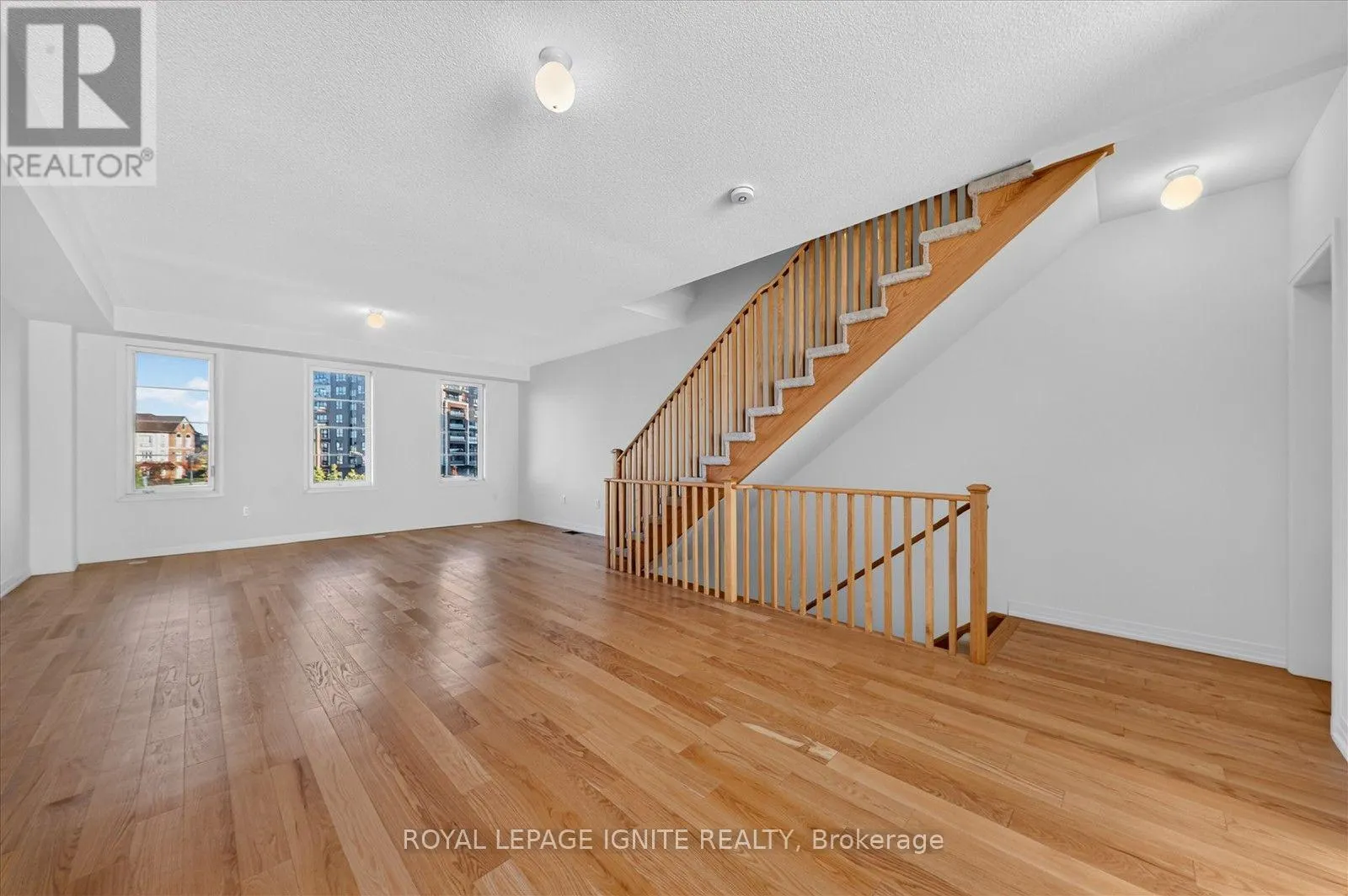67 KING GEORGE WAY