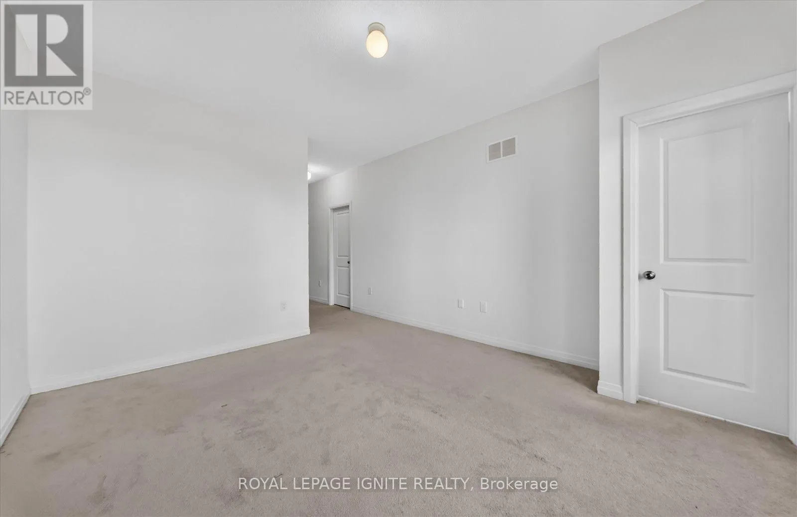 67 KING GEORGE WAY