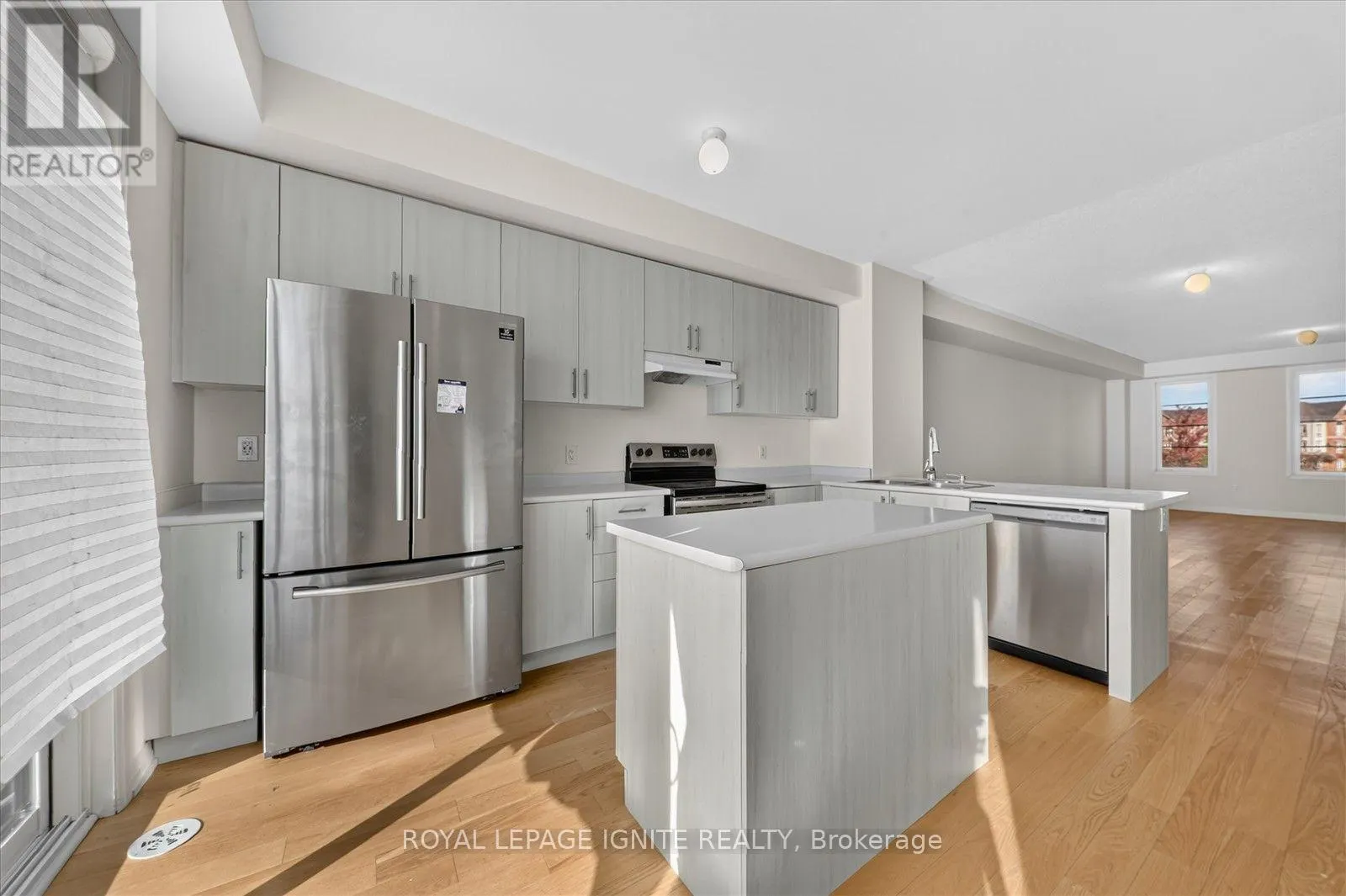 67 KING GEORGE WAY