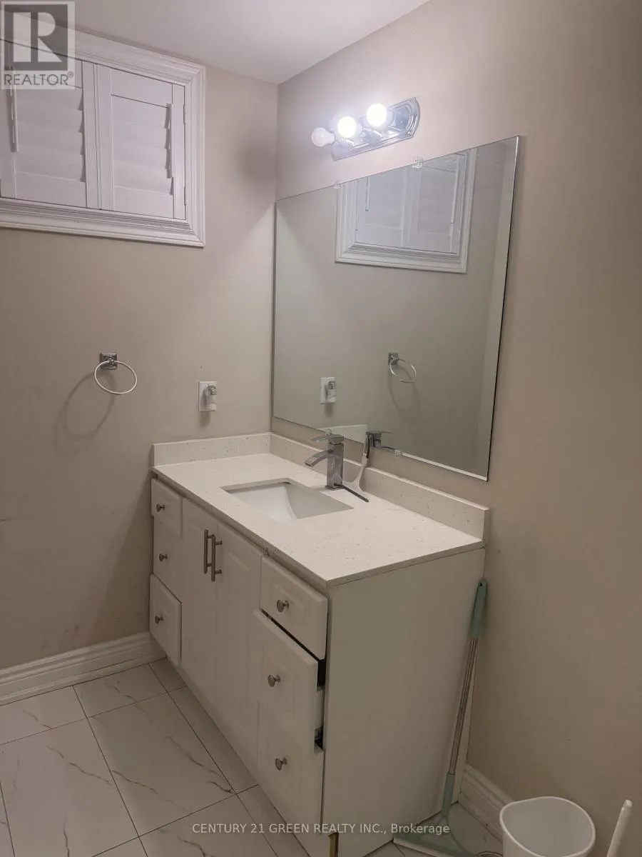 BSMT - 566 PHARMACY AVENUE