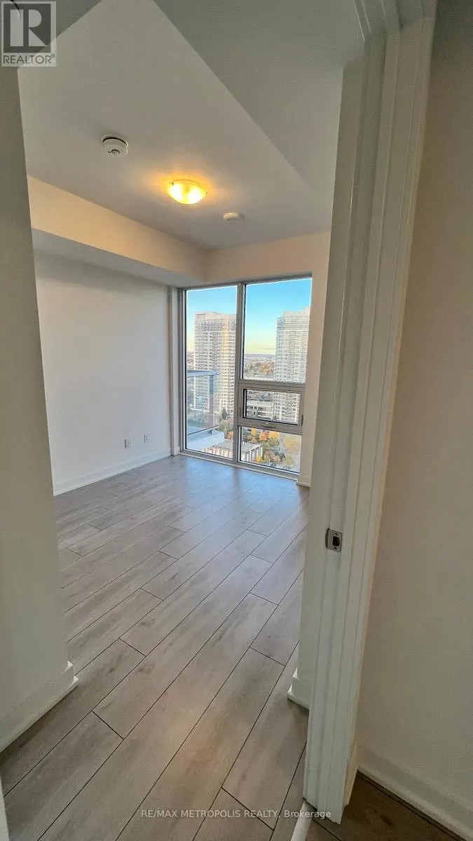 2109 - 2033 KENNEDY ROAD