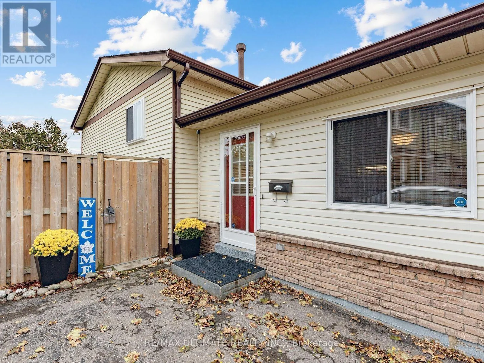 375 CALVERT COURT