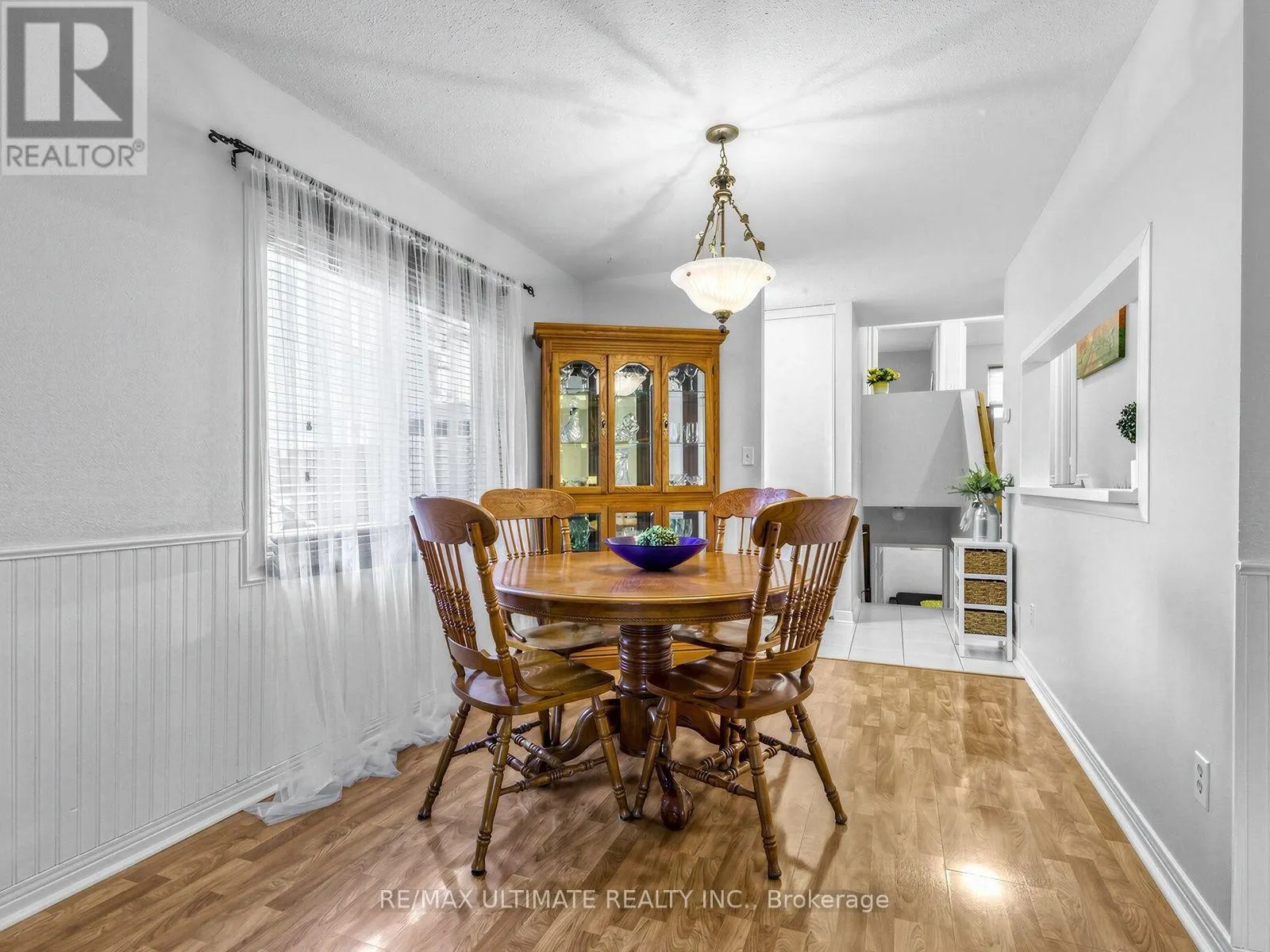 375 CALVERT COURT
