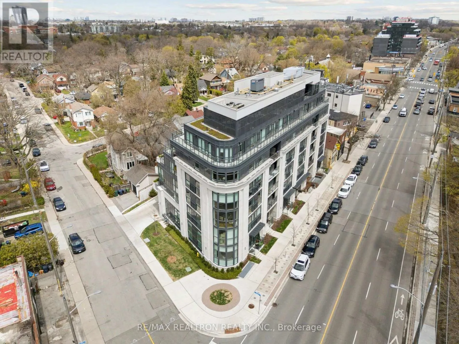 307 - 1400 KINGSTON ROAD