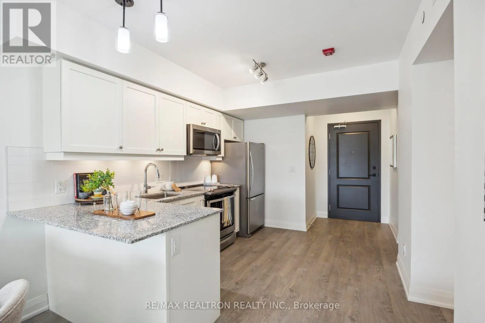307 - 1400 KINGSTON ROAD