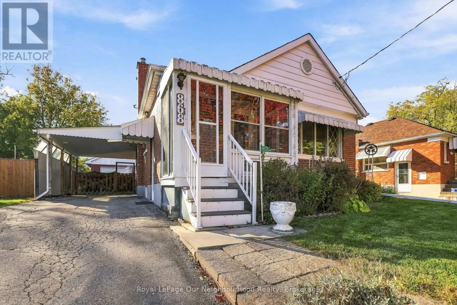 868 GRIERSON STREET