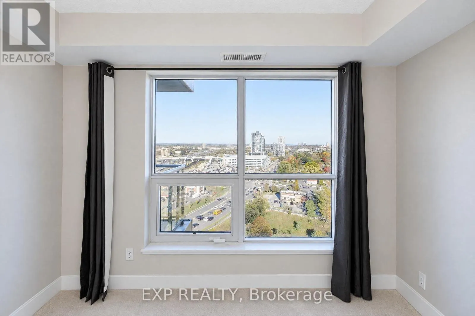 1603 - 1255 BAYLY STREET