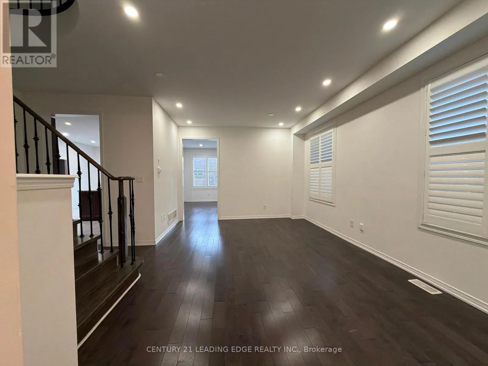 MAIN - 2432 EQUESTRIAN CRESCENT