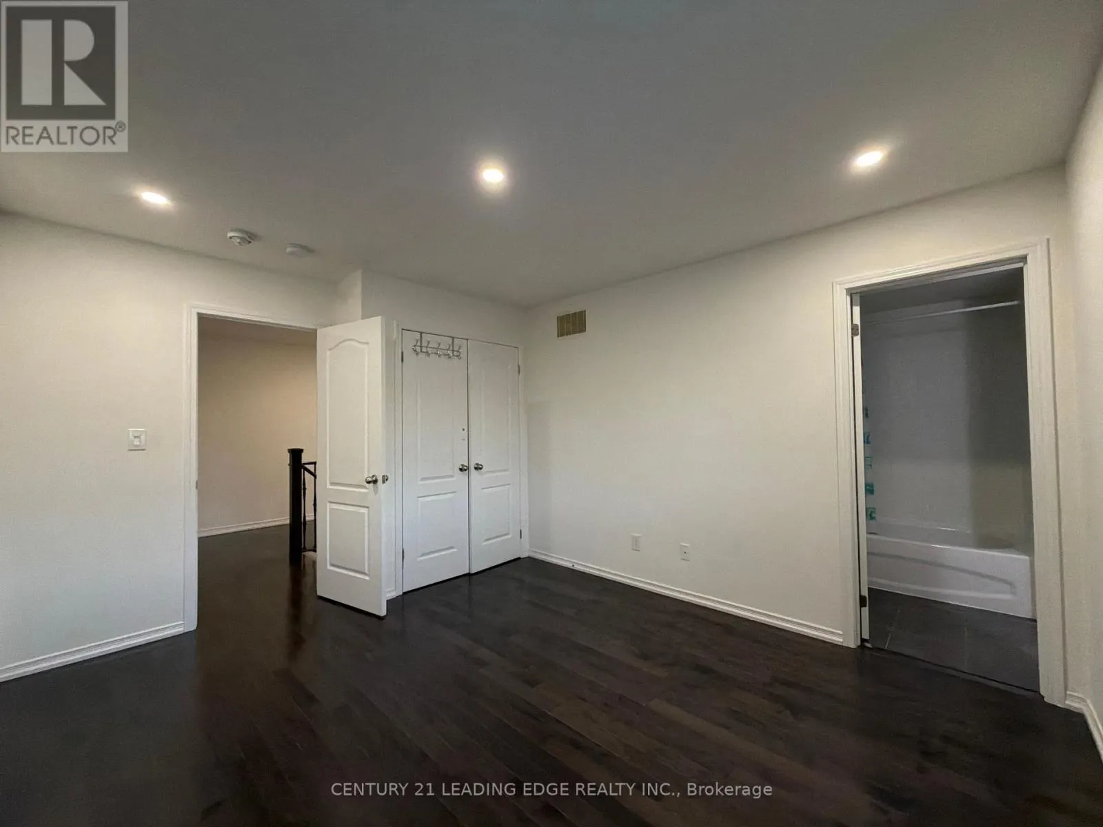 MAIN - 2432 EQUESTRIAN CRESCENT