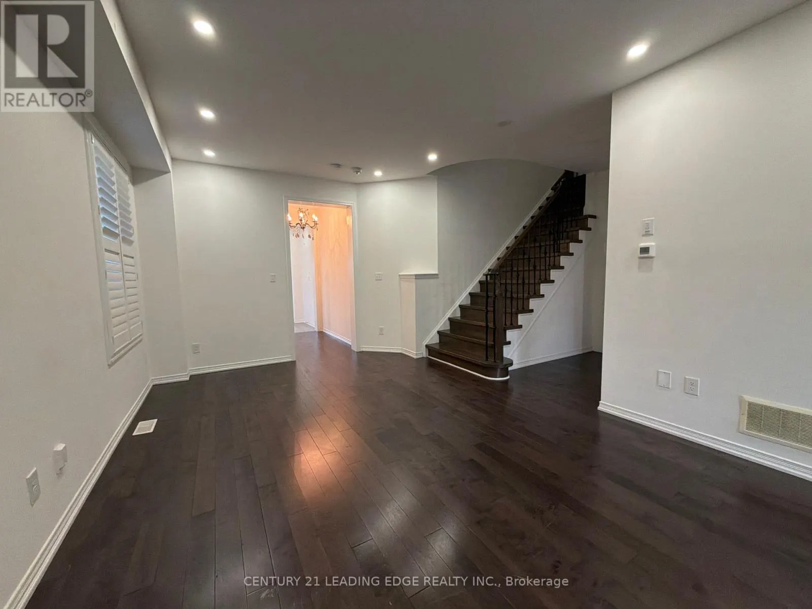 MAIN - 2432 EQUESTRIAN CRESCENT