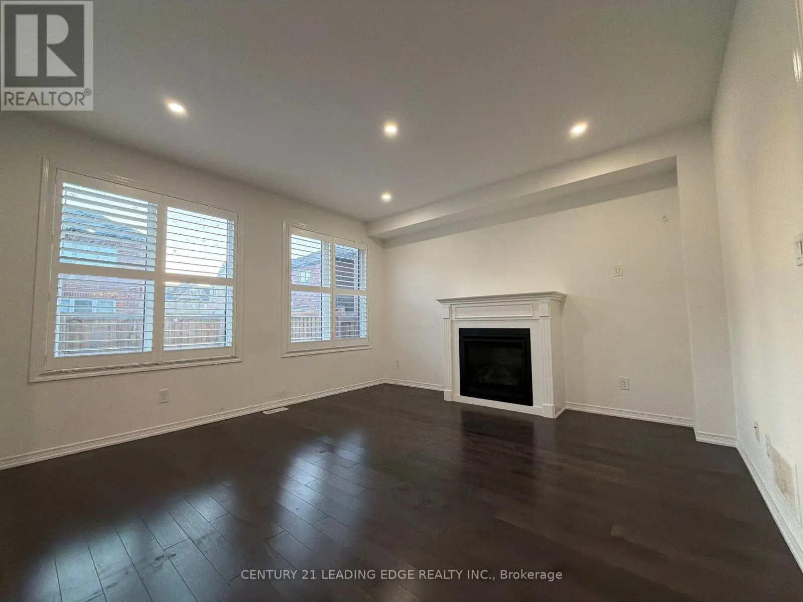 MAIN - 2432 EQUESTRIAN CRESCENT