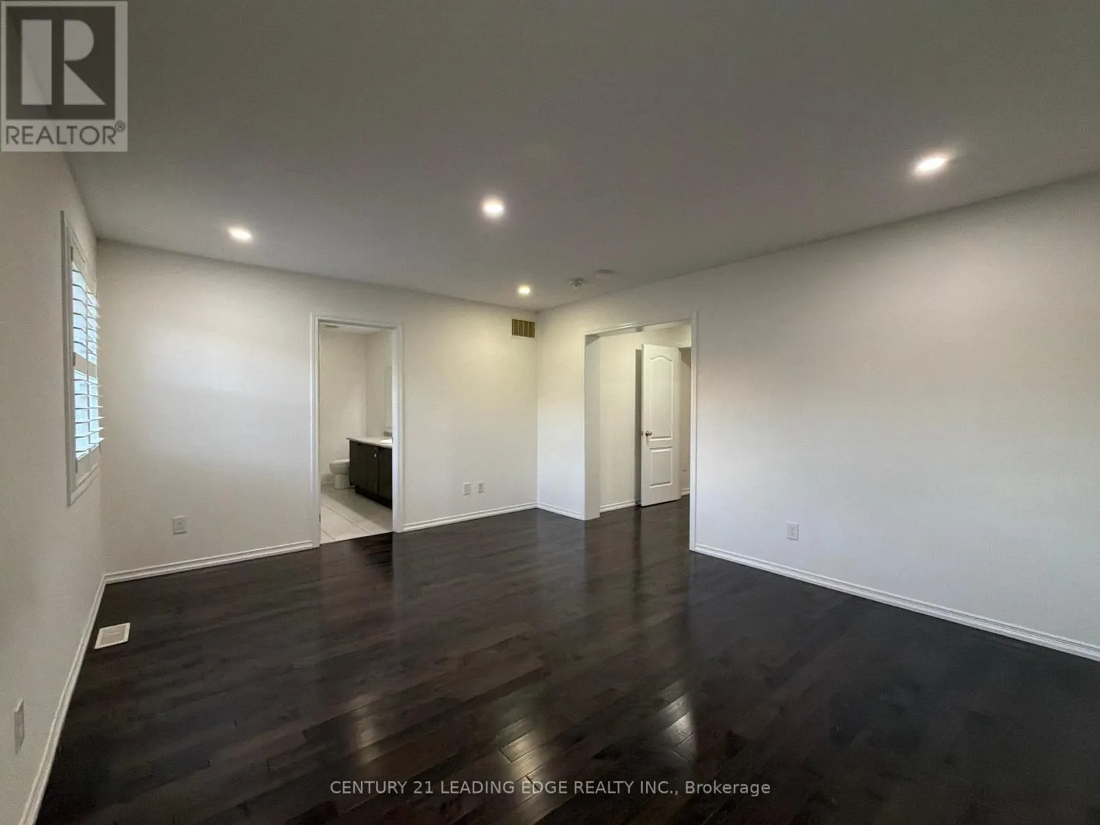 MAIN - 2432 EQUESTRIAN CRESCENT