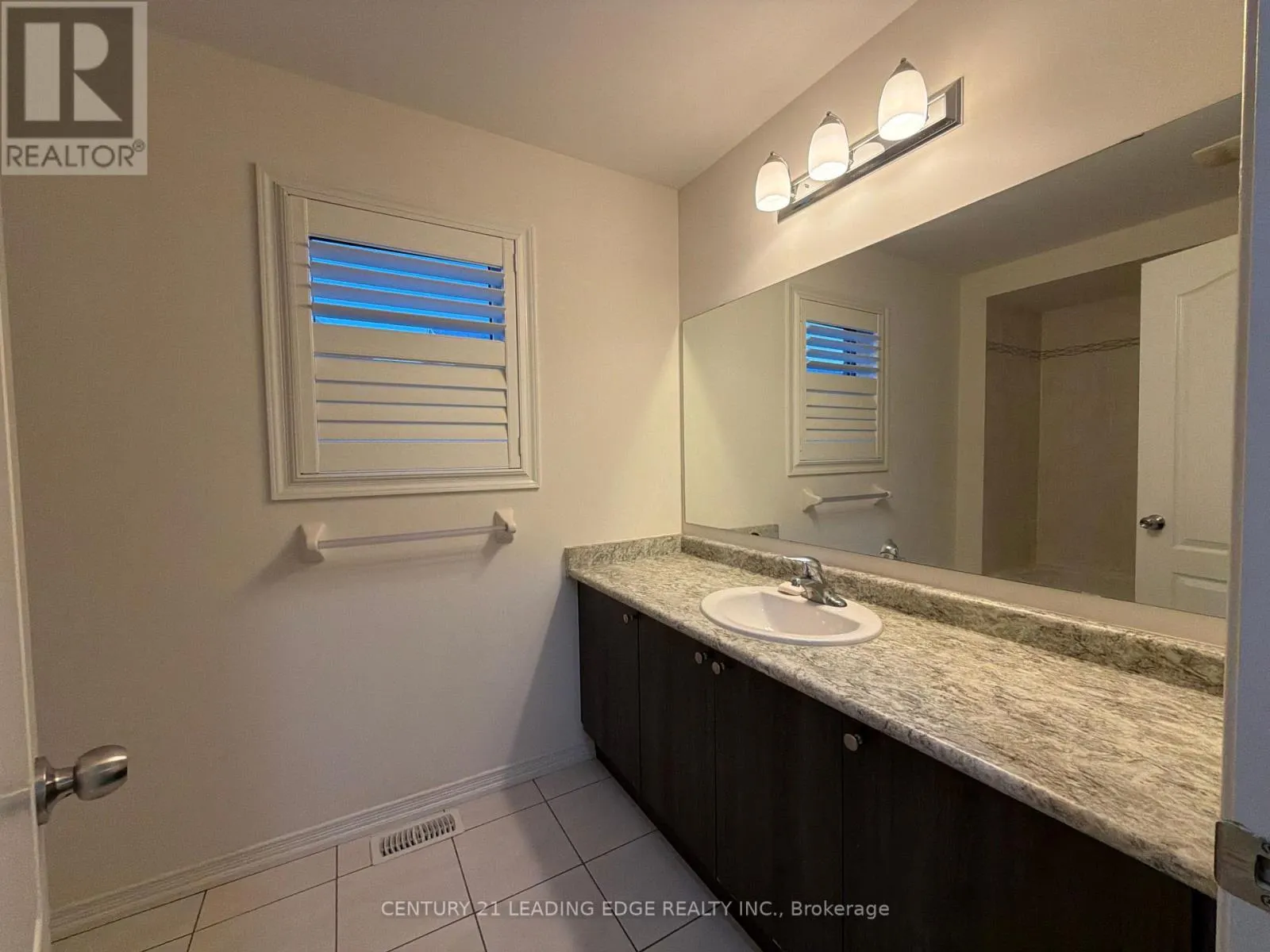 MAIN - 2432 EQUESTRIAN CRESCENT