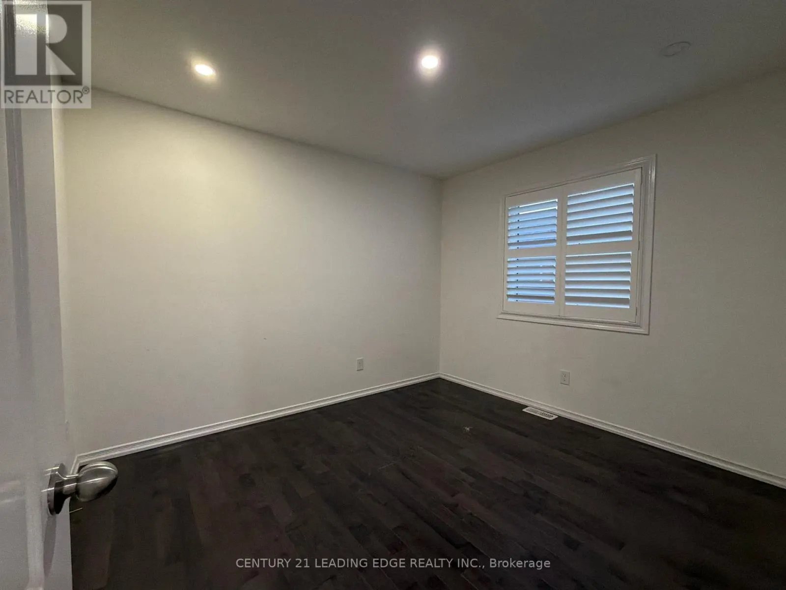 MAIN - 2432 EQUESTRIAN CRESCENT