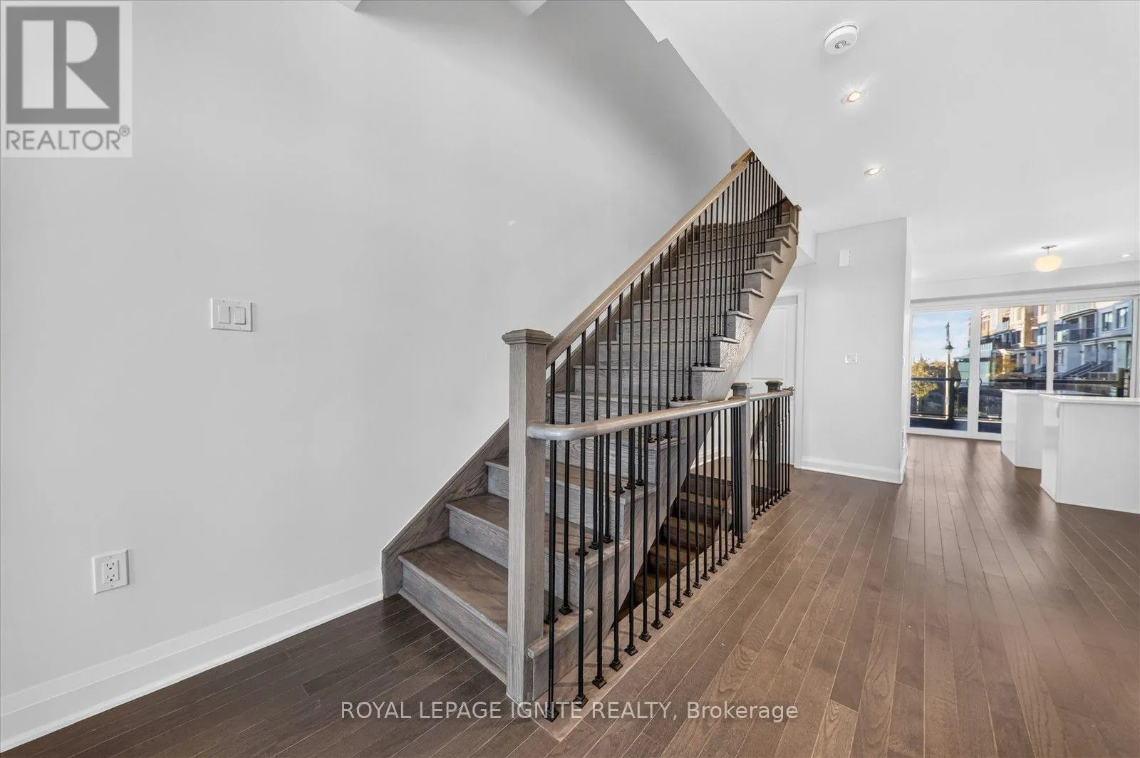 559 PORT DARLINGTON ROAD