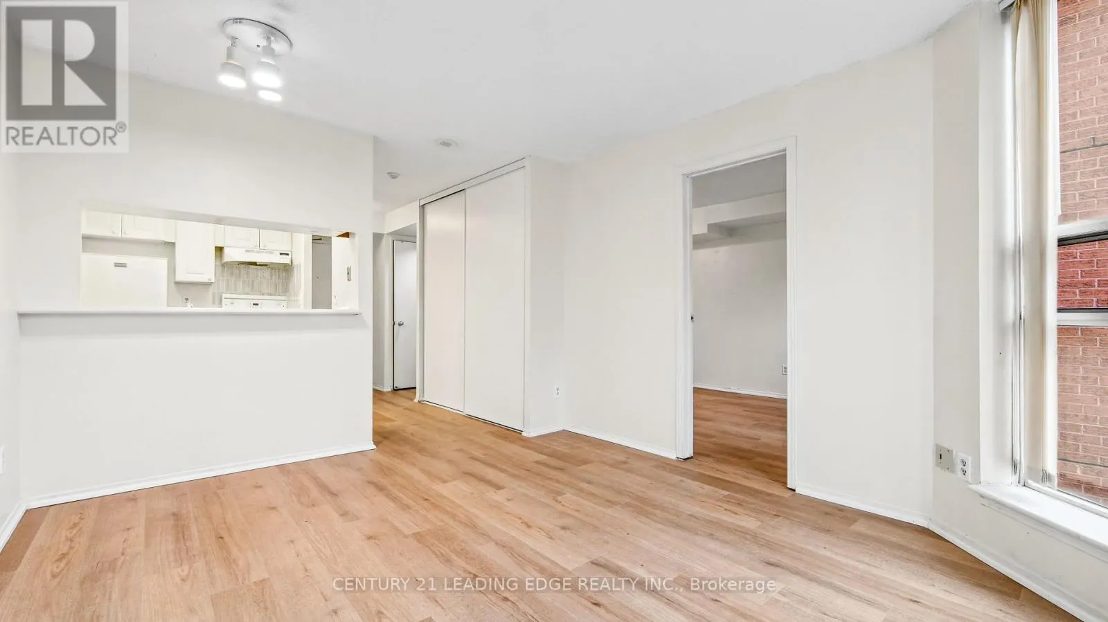 417 - 2460 EGLINTON AVENUE E