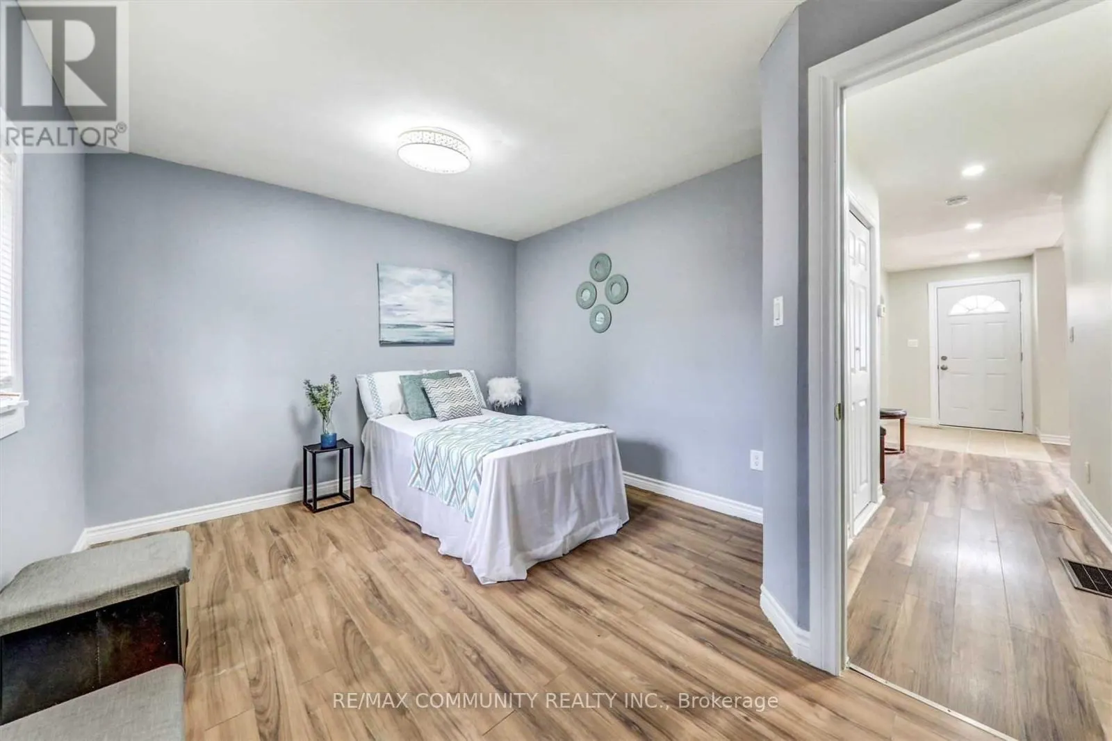 70 COLBORNE STREET W