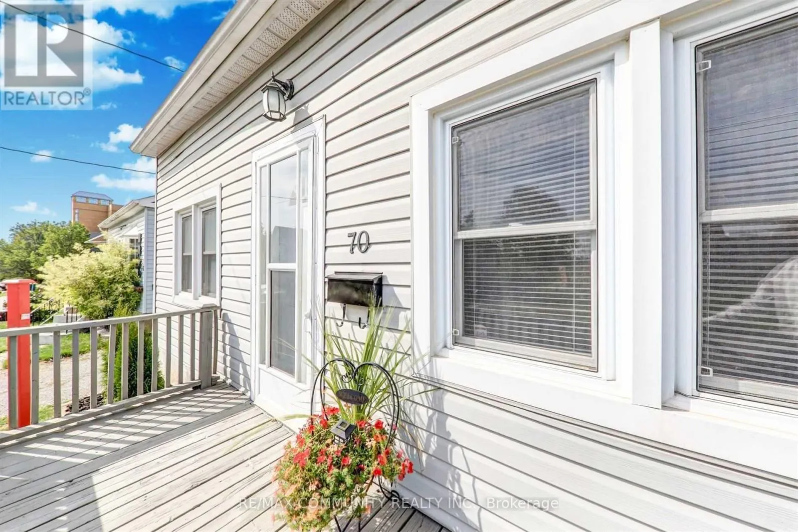 70 COLBORNE STREET W