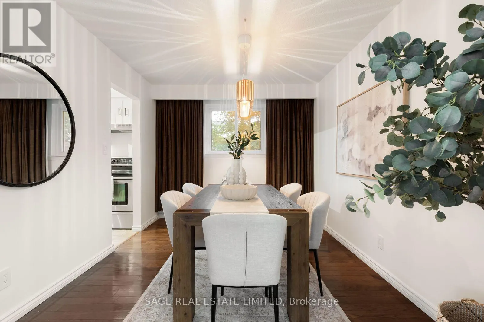 83 WAVERLEY ROAD