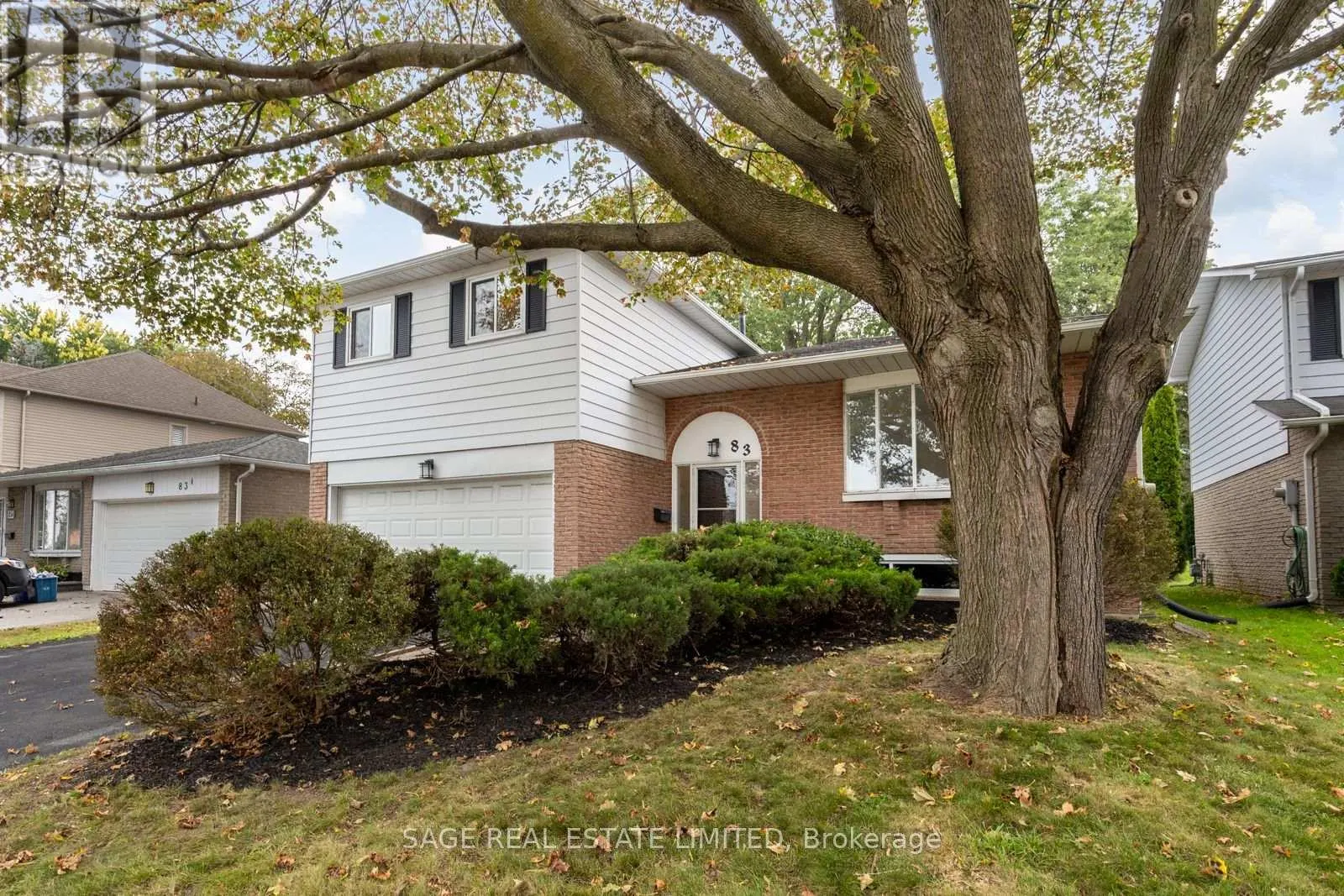 83 WAVERLEY ROAD