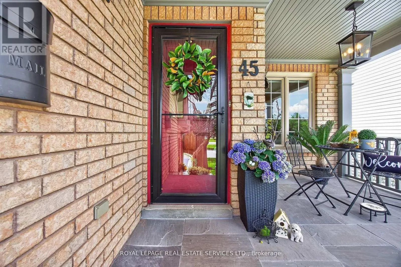 45 ROSEMARIE CRESCENT