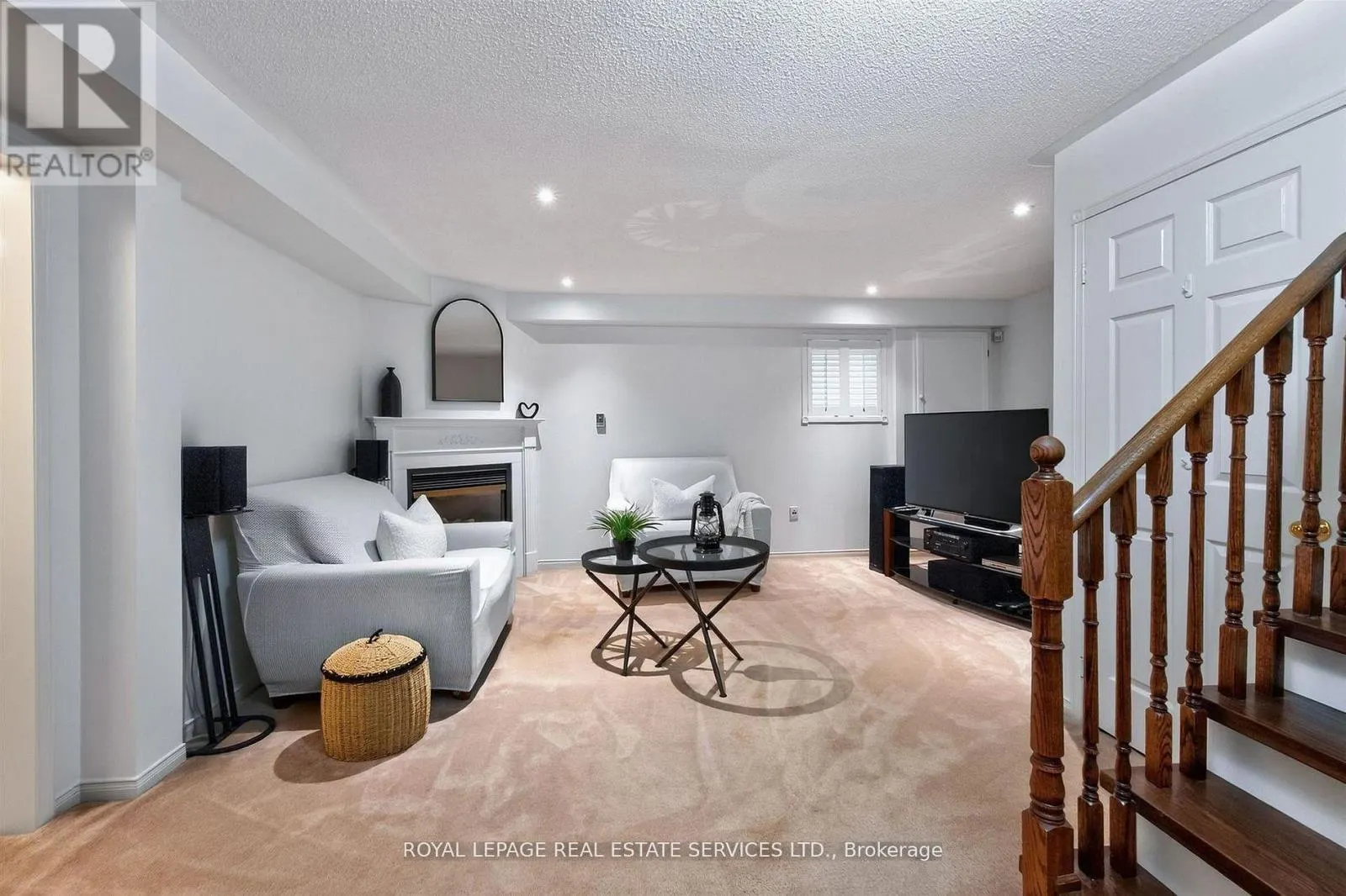 45 ROSEMARIE CRESCENT
