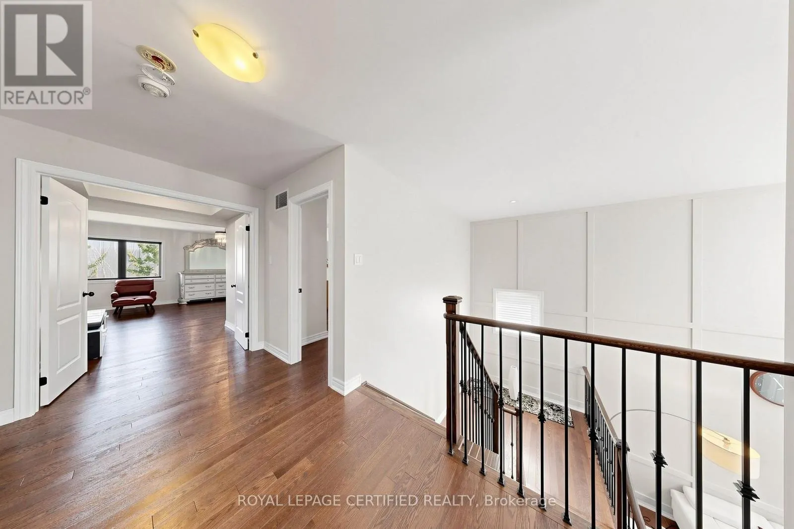 1428 WOODSTREAM AVENUE