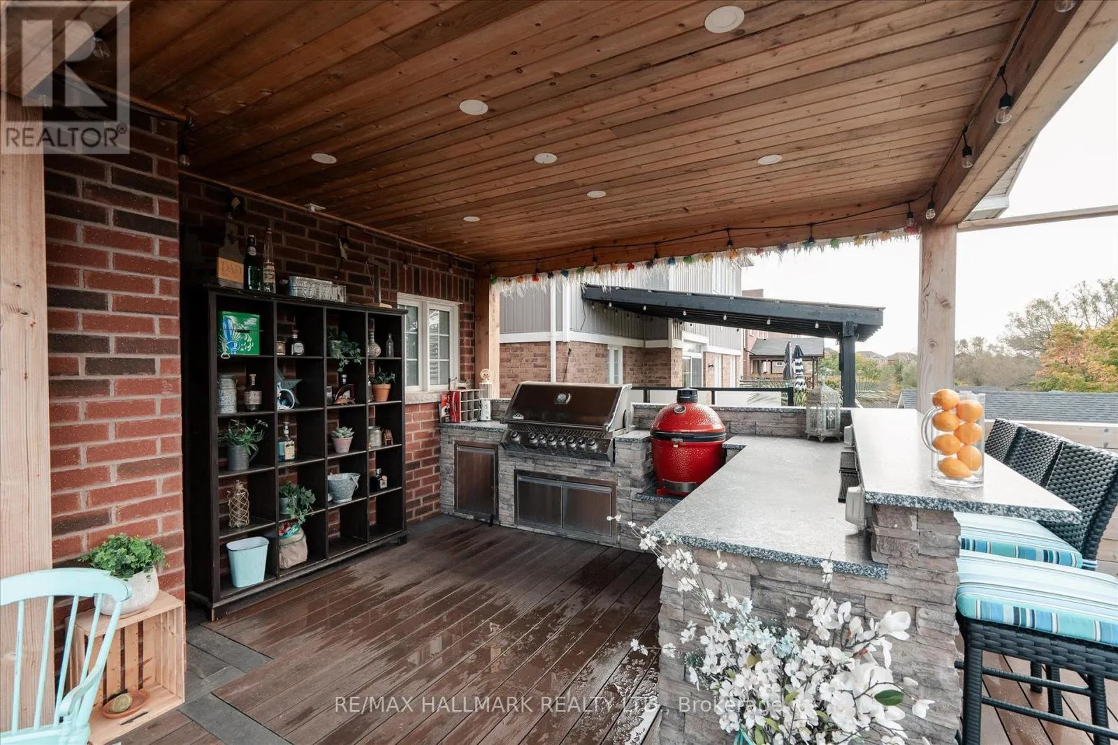 1864 ARBORWOOD DRIVE