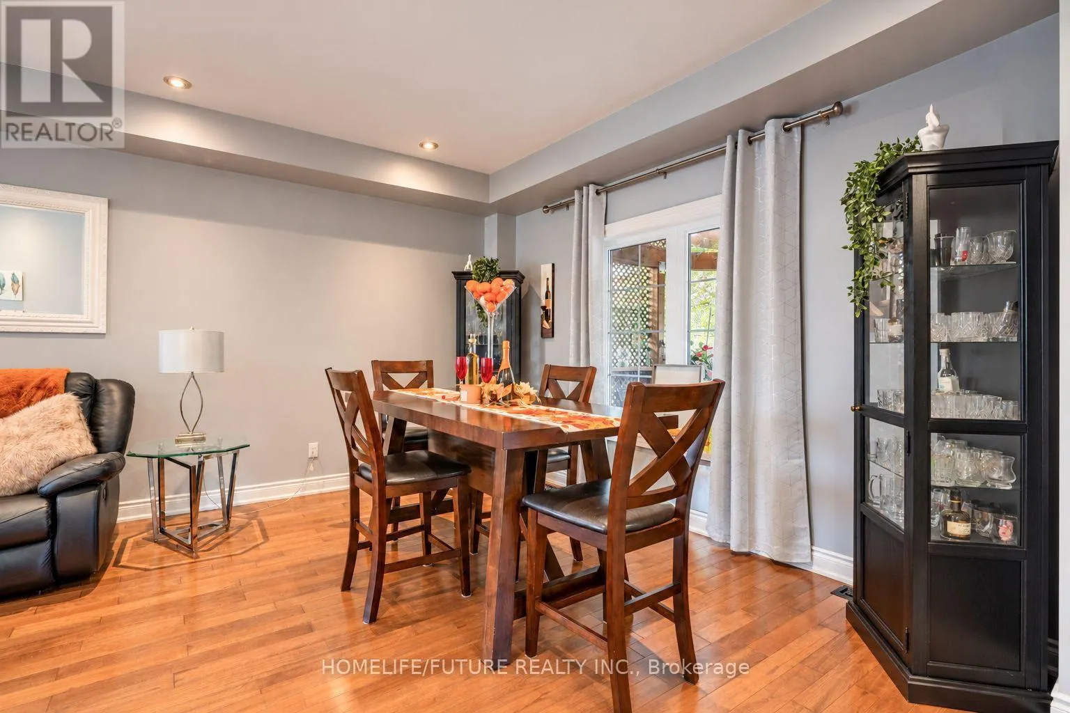 28 MONTAGUE AVENUE