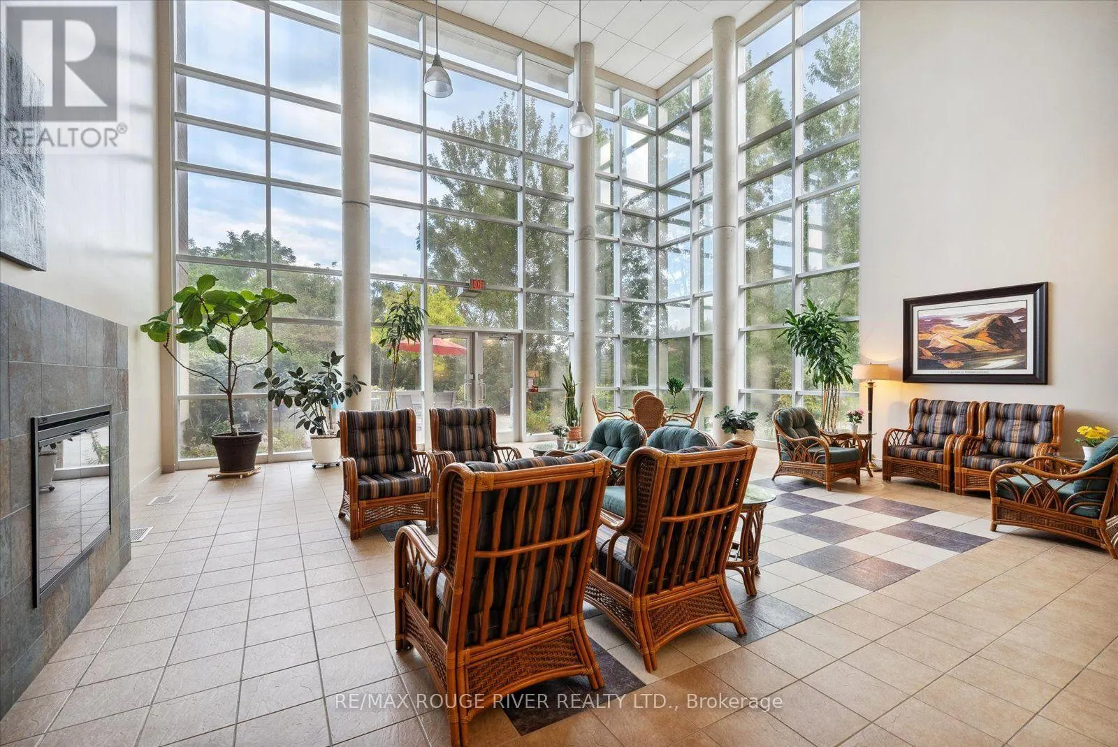 405 - 452 SCARBOROUGH GOLF CLUB ROAD