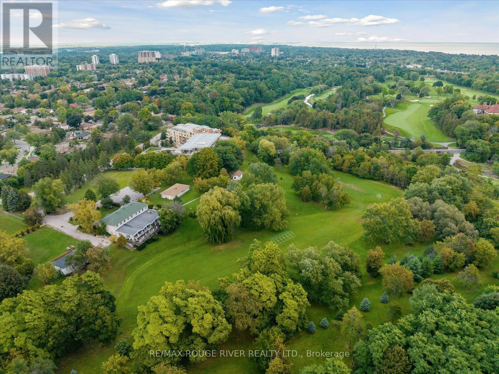 405 - 452 SCARBOROUGH GOLF CLUB ROAD