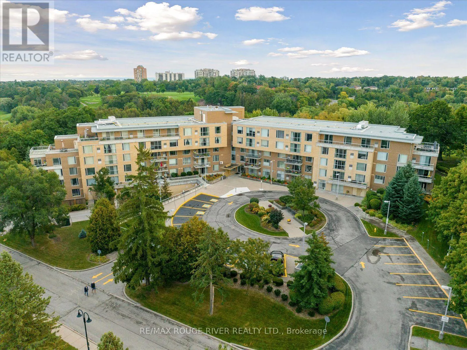405 - 452 SCARBOROUGH GOLF CLUB ROAD