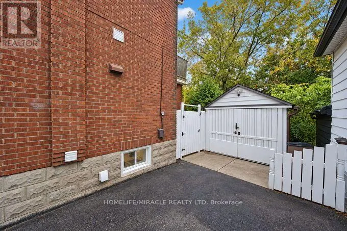 55 PARK ROAD N