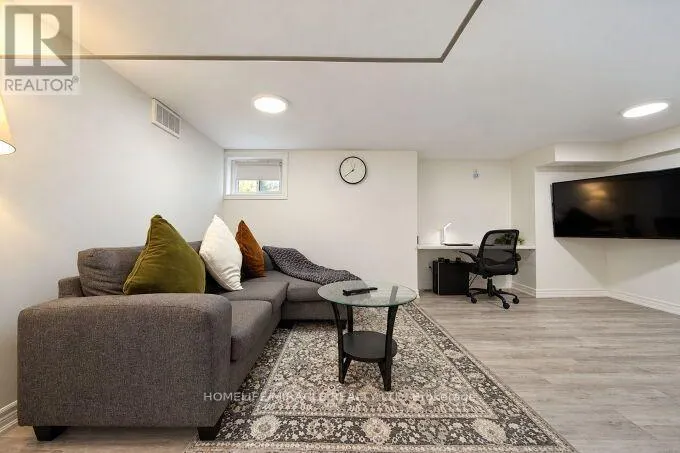 55 PARK ROAD N
