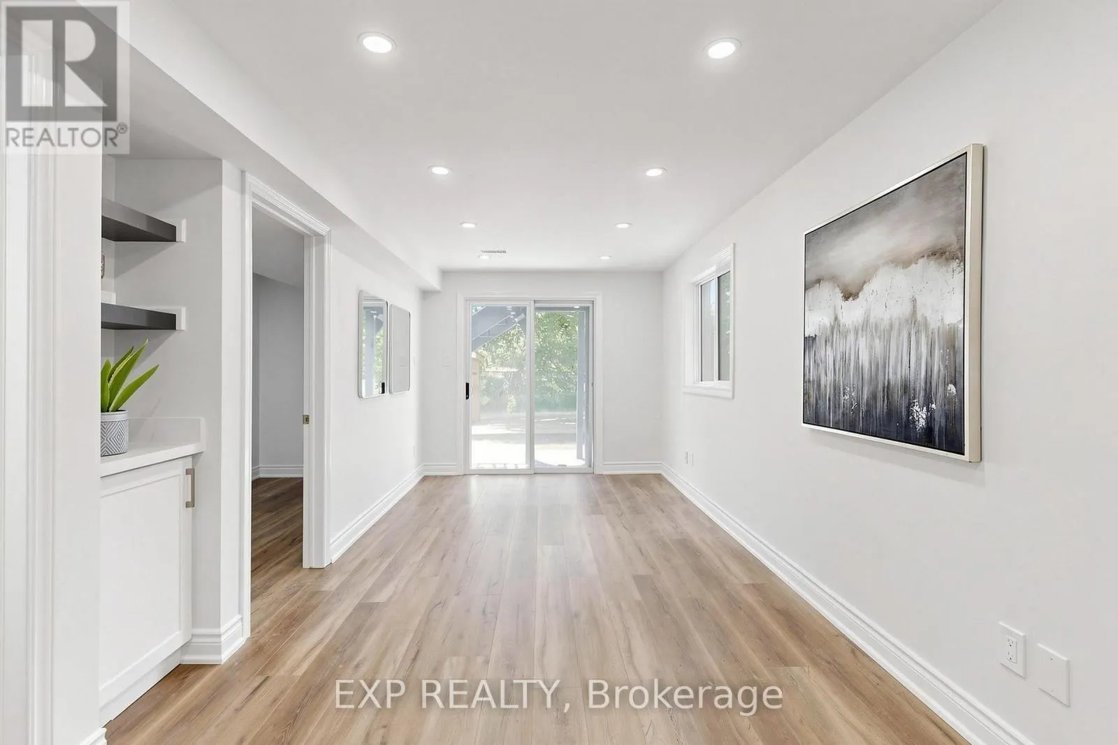 106 SMALES (BASEMENT) DRIVE