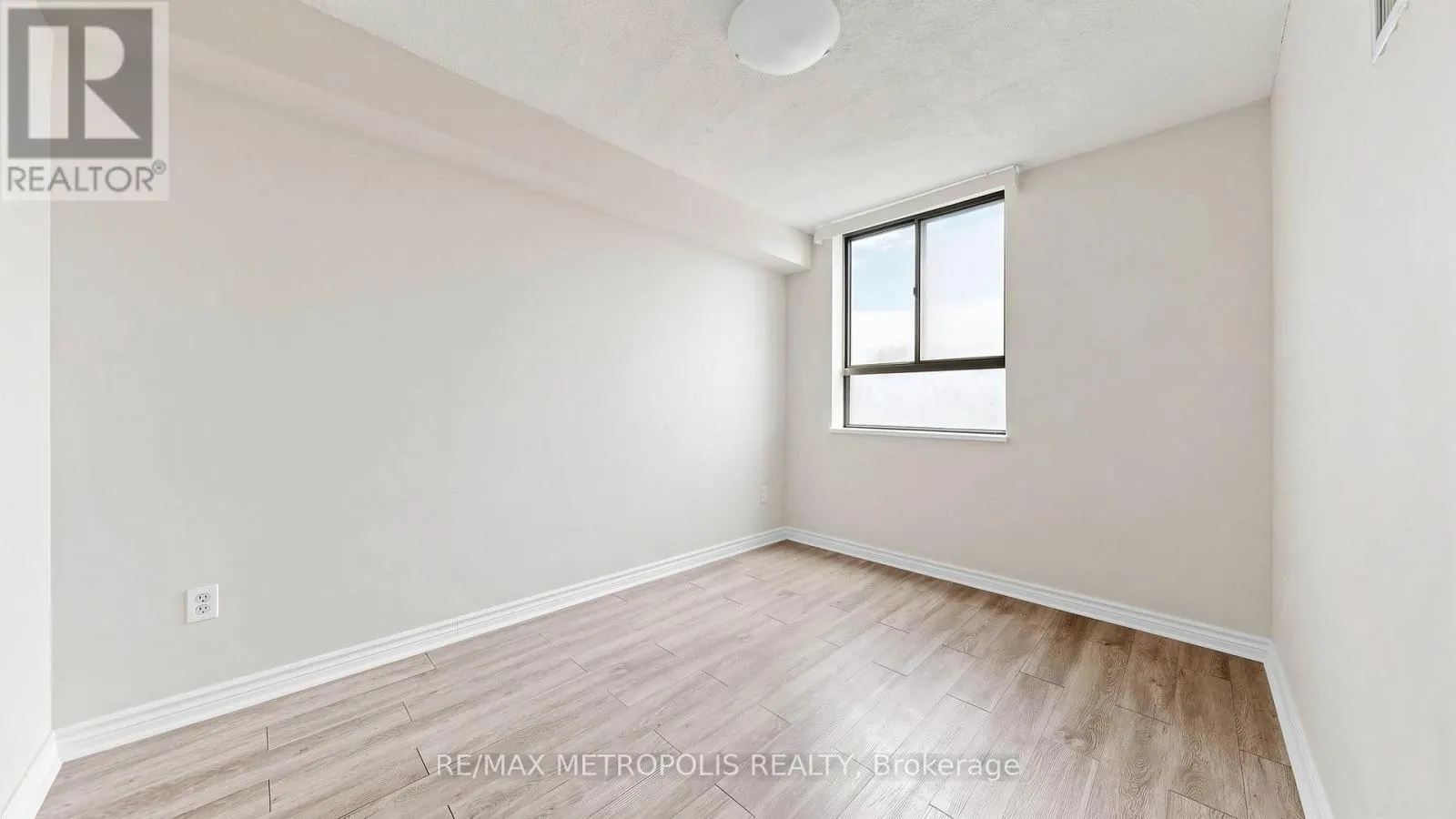 405 - 121 TRUDELLE STREET