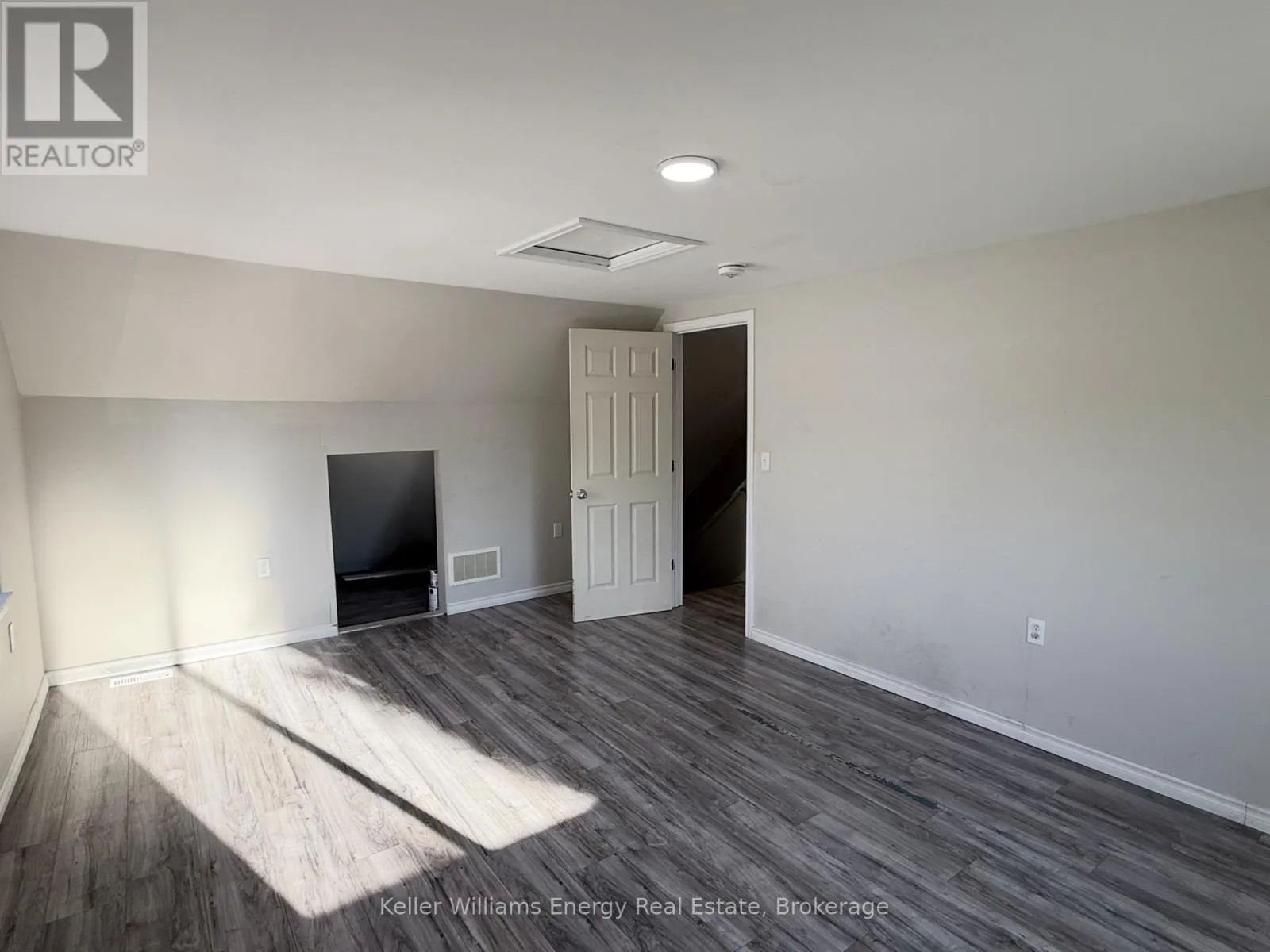 MAIN - 273 WILSON ROAD S #Main