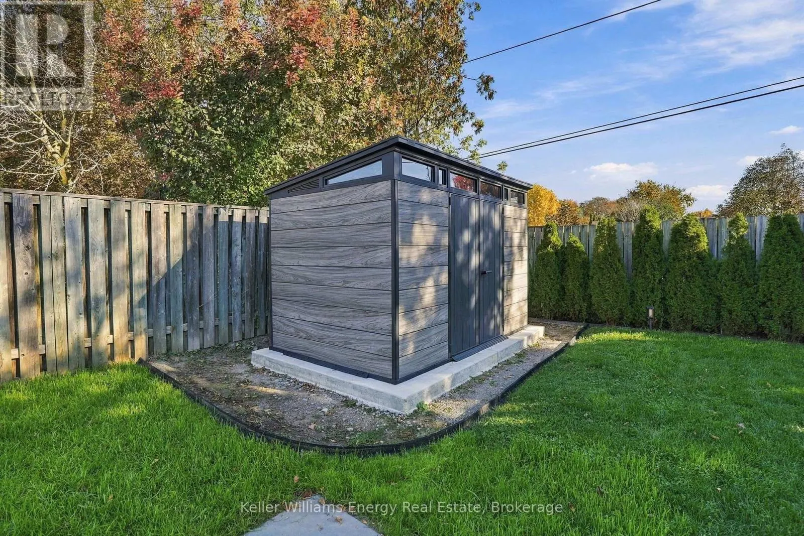 801 GREENBRIAR DRIVE