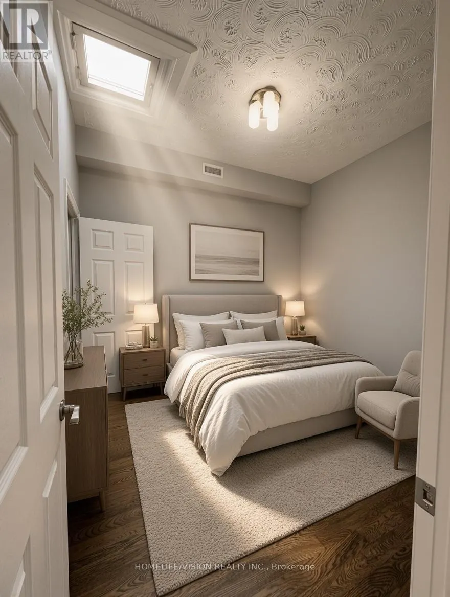 APT 2 - 2024 QUEEN STREET E