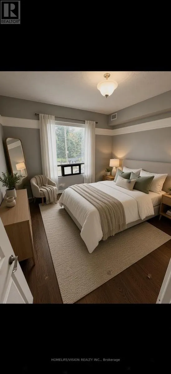 APT 2 - 2024 QUEEN STREET E