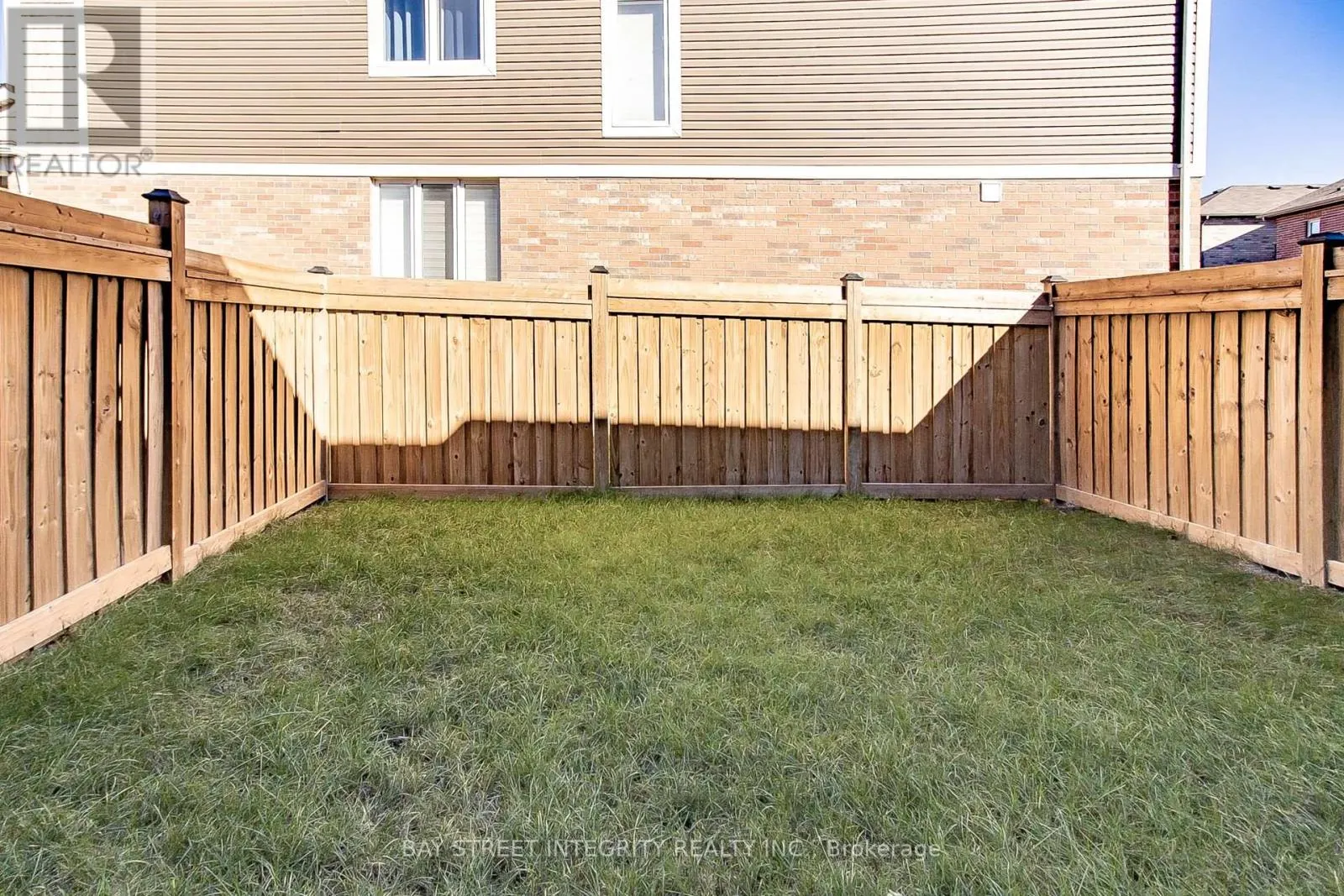 62 LOCKYER DRIVE
