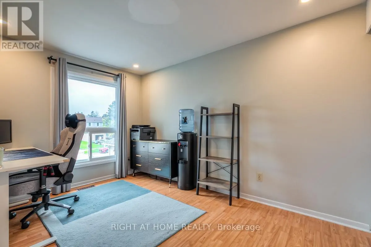 37 MCKNIGHT DRIVE
