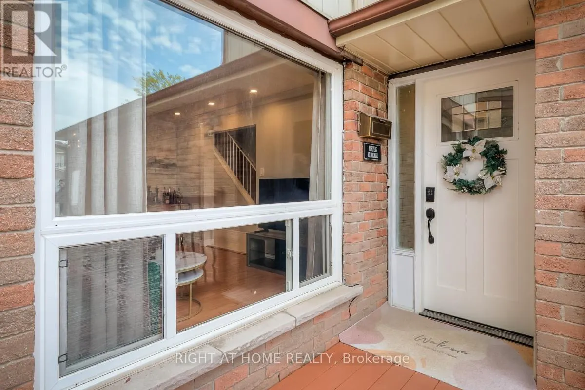 37 MCKNIGHT DRIVE