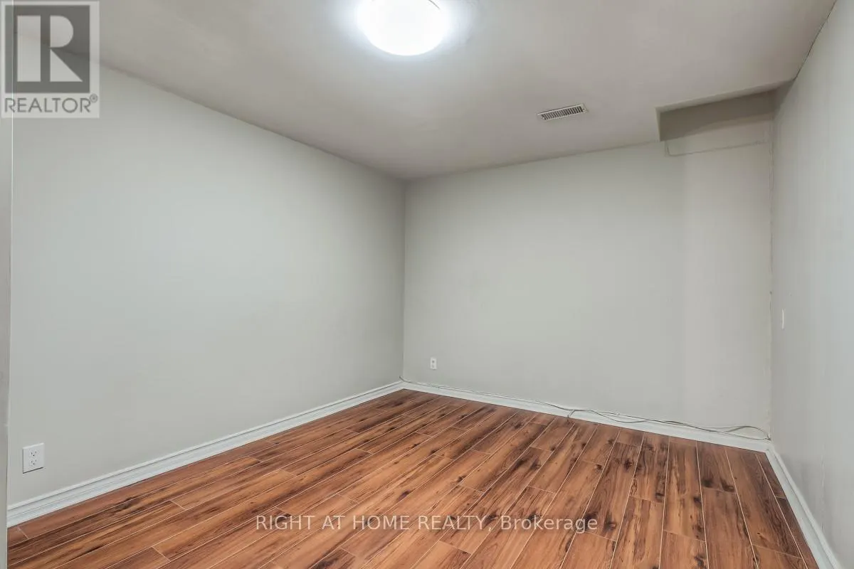 37 MCKNIGHT DRIVE